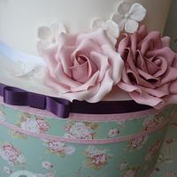 Classic Roses Wedding Cake