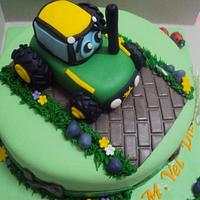 Tractor Fondant Cake