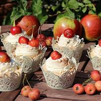 Autumn wedding cake & cupcakes> 