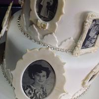 A Diamond anniversary cake 