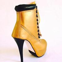 Sugar ankle boot