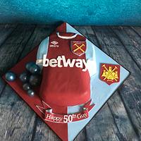 I'm forever blowing bubbles west ham cake 