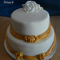 White and Gold wedding cake
