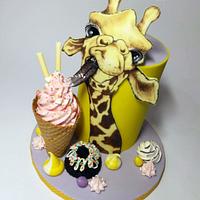 Giraffe... sweet lover