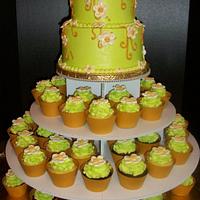 Green Floral Cake/Cupcake Display