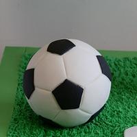 3d Soccer Player Cake 2ft 4" Tall (71cm tall)