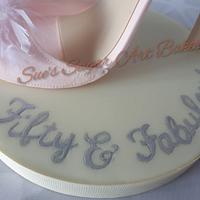 Feather shoe 50th cake