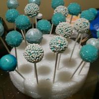 winter wonderland Cake Pops & Cupcakes