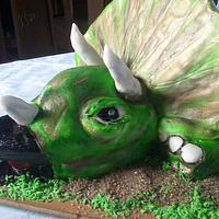 triceratops cake