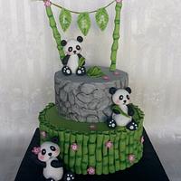 Panda cake - cake by Creme & Fondant - CakesDecor