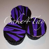 Zebra Mix Cupcakes