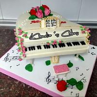 PIANO CAKE