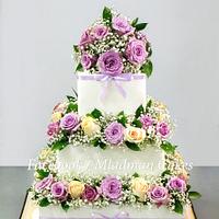Roses Square Wedding Cake
