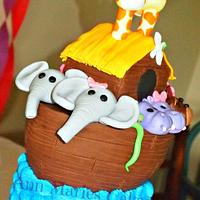 Ava Bruce's Noah's Ark cake