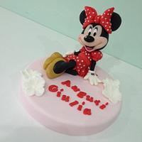 Minnie Topper Cake