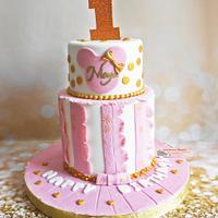 pink mini mouse cake