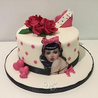 Pin up cake - Cake by Donatella Bussacchetti - CakesDecor