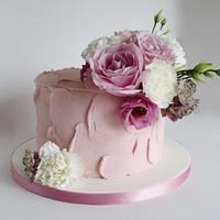 Rustic buttercream and fresh flowers
