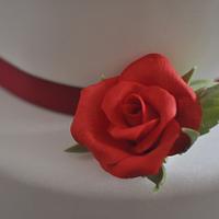 Red Roses Wedding Cake