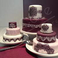minicake with lace
