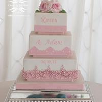 'Pretty in Pink' wedding cake