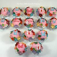Pretty Summer Bloom Cupcakes