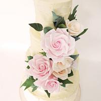 English Roses and Rustic Buttercream 