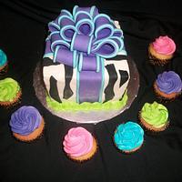 Zebra Cake with Cupcakes