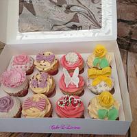 Shabby chic vintage Cupcakes