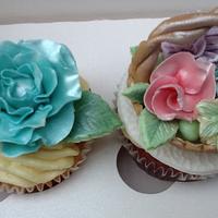 Mother's Day cupcakes 