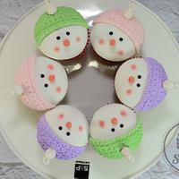 Christmas Ornament Cupcakes