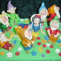 Snowwhite & 7 Dwarfs