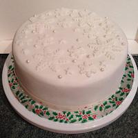 Luxury Christmas Snowflake Cakes