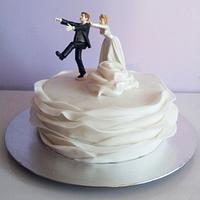Wedding ruffle cake