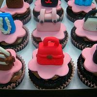 Bag Collection cupcake