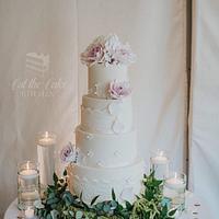 Ivory & Lilac Wedding Cake