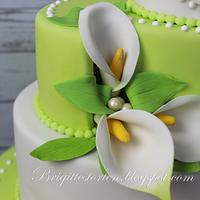 3tier weddingcake springgreen and white with Callas