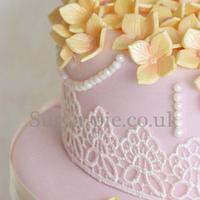floral, pearl & lace cake