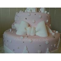 Christening cake with a touch of Christmas Magic