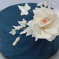 elagant roses cake