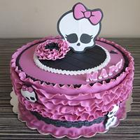 Monster High Ruffle Cake