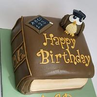 Wise owl and book birthday cake