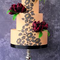 Classic Floral Wedding Cake