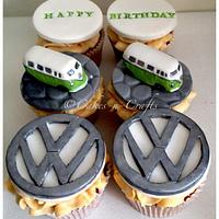 VW campervan cupcakes