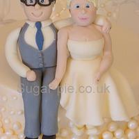 Pearl wedding anniversary cake
