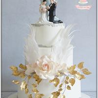 Angel wedding cake and cupcakes