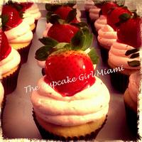 Strawberry shortcake cupcakes