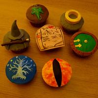 The Hobbit and Lord of the Rings Cupcakes