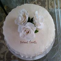 Simple Strawberry Delight Cake Birthday Cake w/Fondant Roses