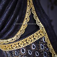 Oriental Elegance in Black & Gold